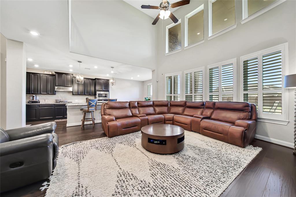 2310 Ironwood Pass Drive, Missouri City, Texas image 19
