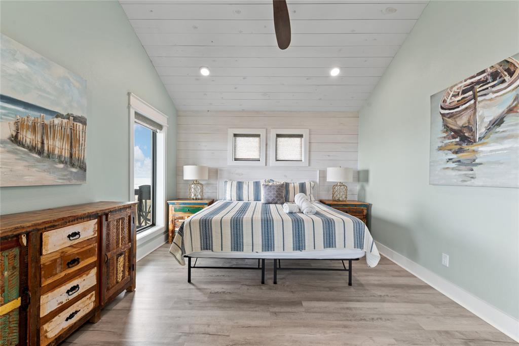 775 Townsend Drive, Crystal Beach, Texas image 35