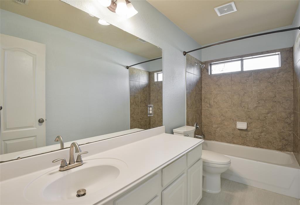 1703 Maddie Springs Court, Spring, Texas image 33