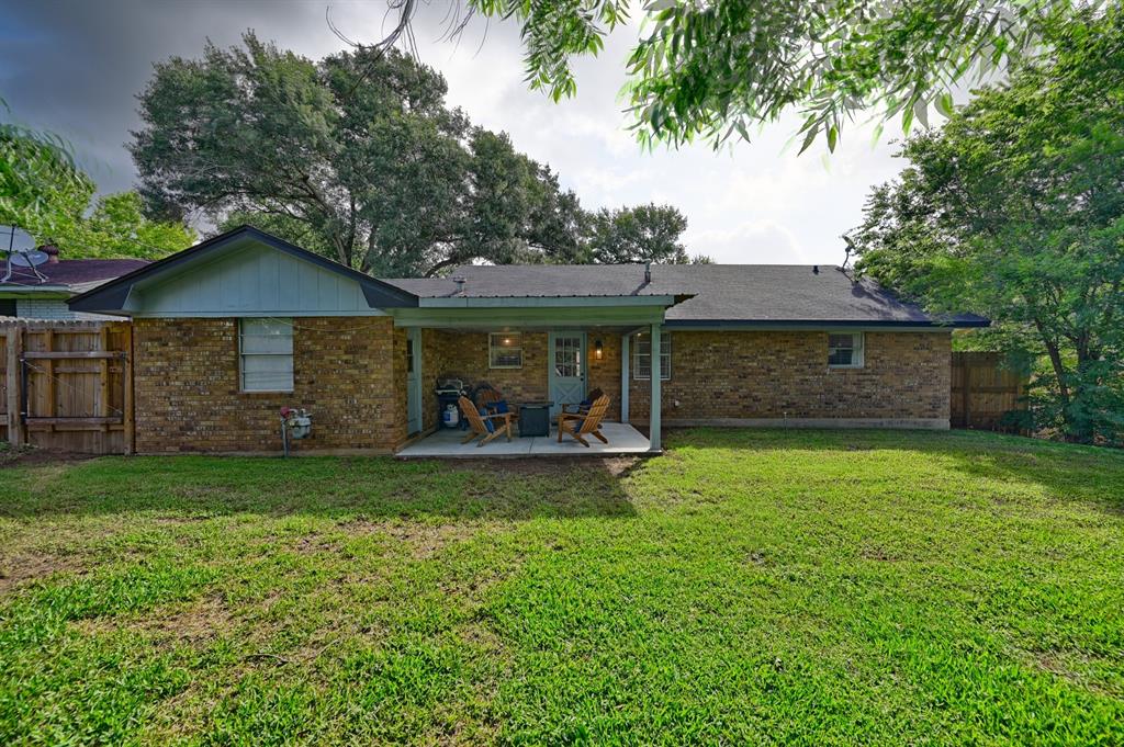 2412 Airline Drive, Brenham, Texas image 27
