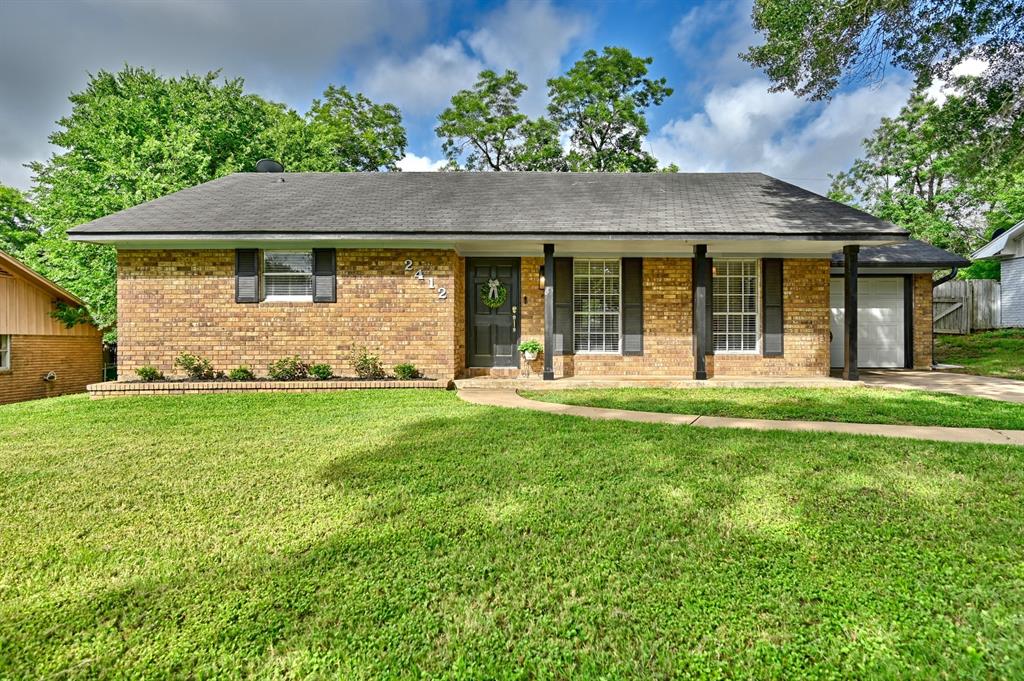 2412 Airline Drive, Brenham, Texas image 1