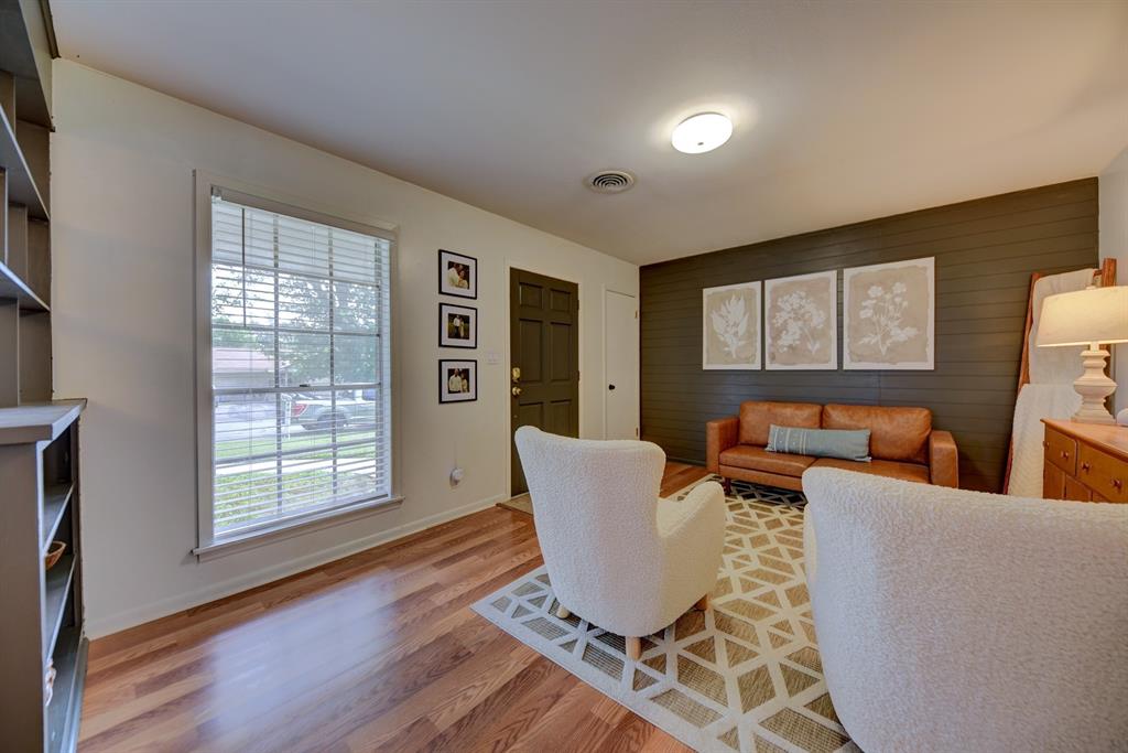 2412 Airline Drive, Brenham, Texas image 8