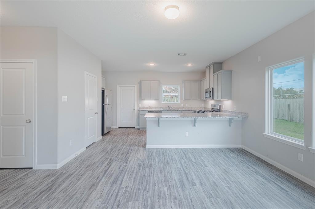 146 Road 5102c, Cleveland, Texas image 4
