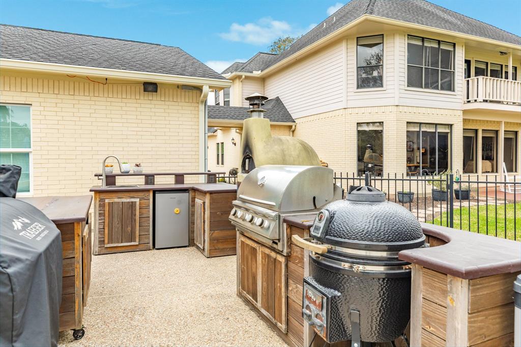 56 Cherrywood Court, Lake Jackson, Texas image 41