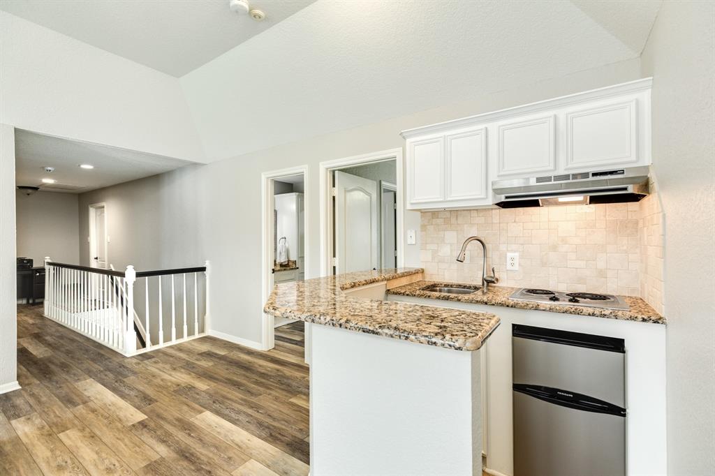 56 Cherrywood Court, Lake Jackson, Texas image 22