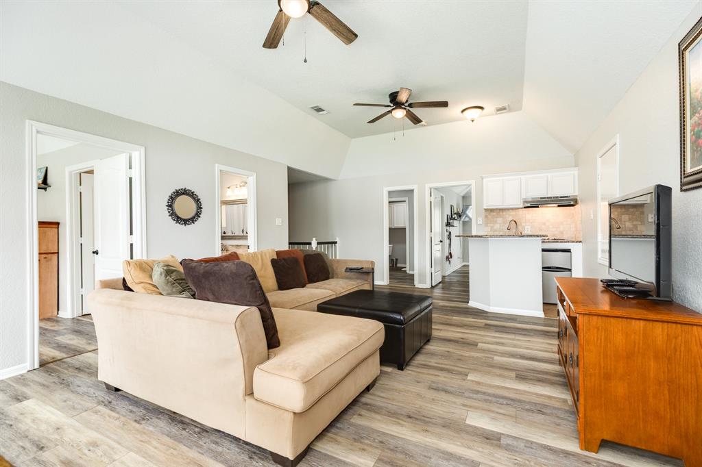 56 Cherrywood Court, Lake Jackson, Texas image 21