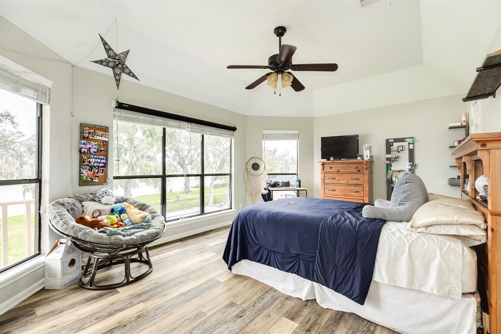 56 Cherrywood Court, Lake Jackson, Texas image 24