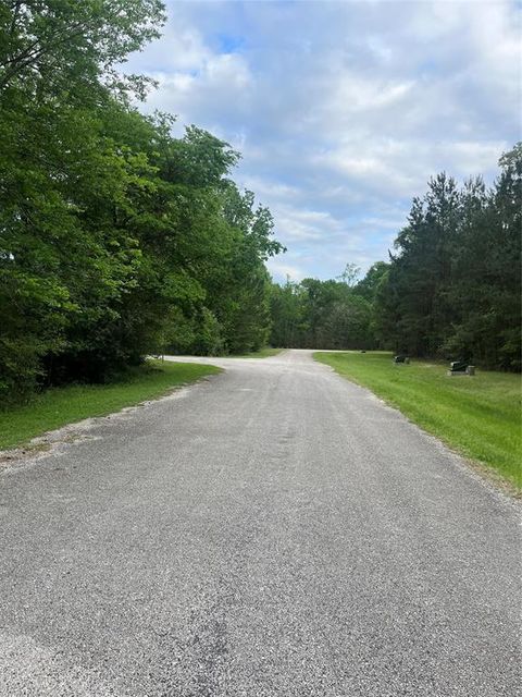 60 Firewood Road Huntsville TX 77340