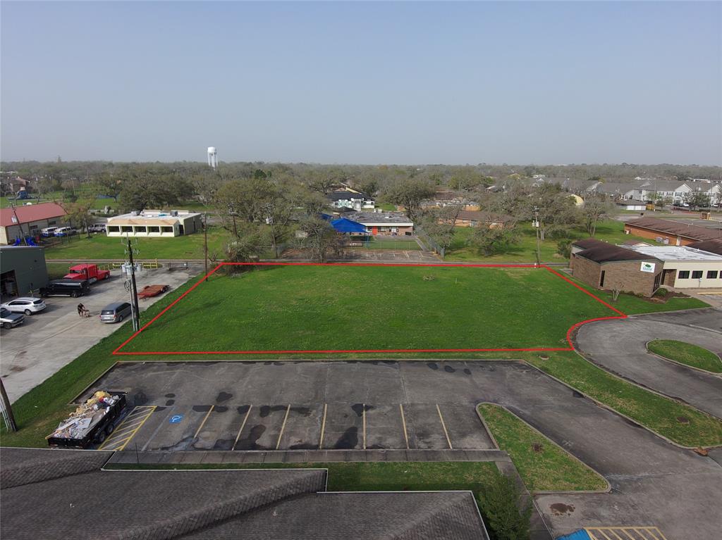 55 Flag Lake Plaza, Lake Jackson, Texas image 6