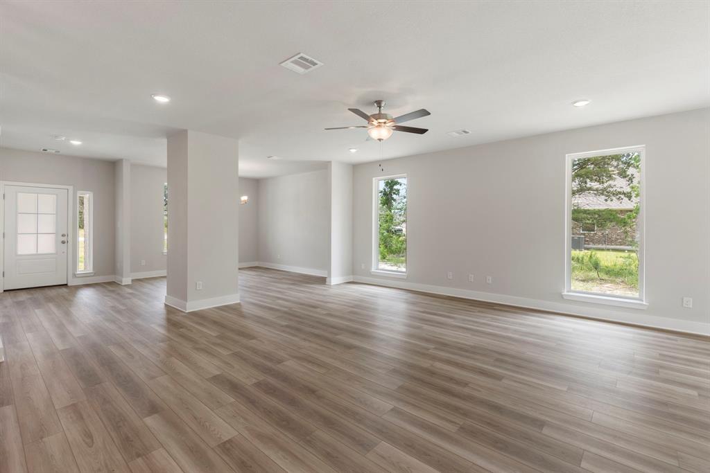 8286 Muir Wood Loop, Anderson, Texas image 12