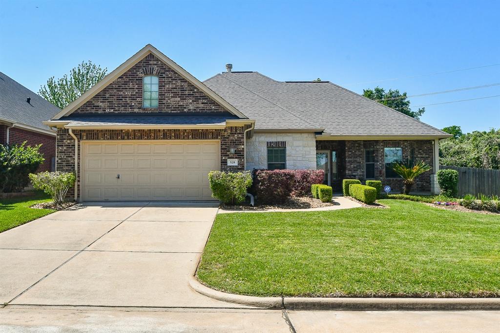 528 Ironwood Forest Drive, Richmond, Texas image 1
