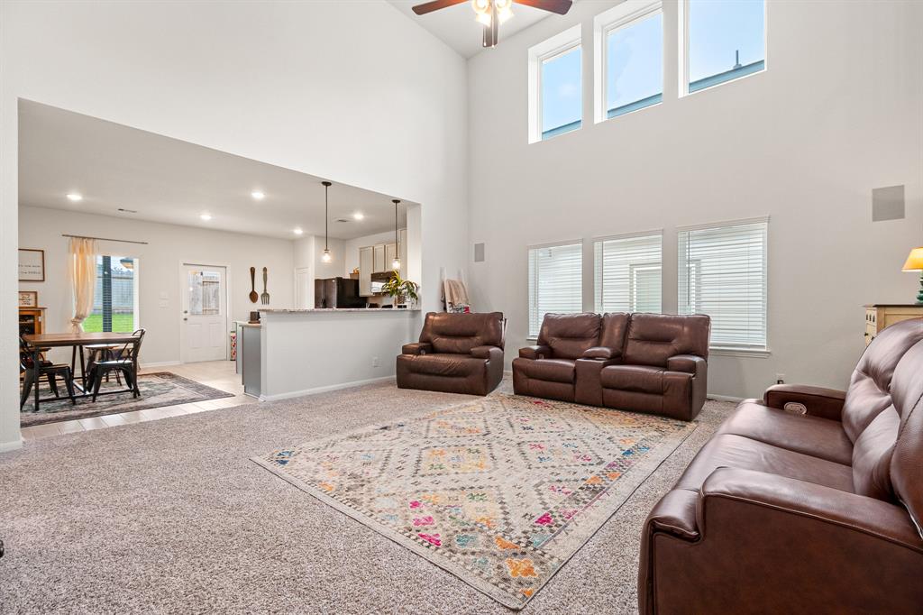 5872 Strawflower Lane