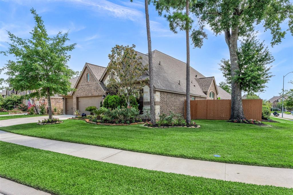 27963 Emory Cove Drive