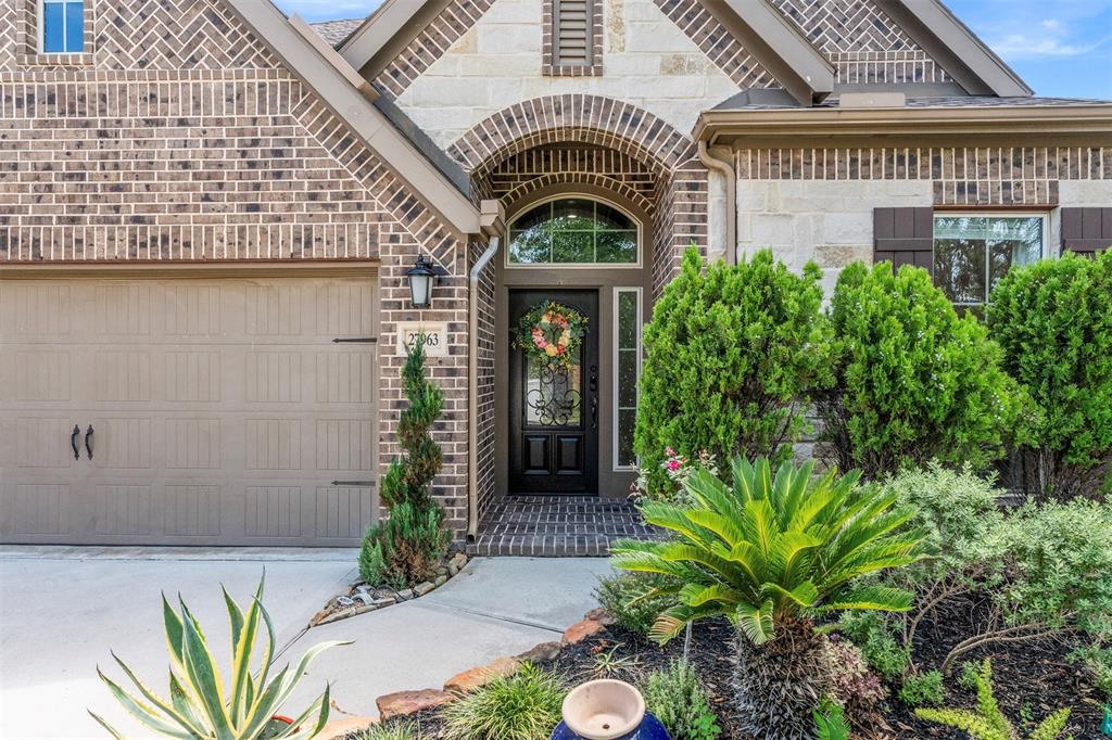 27963 Emory Cove Drive
