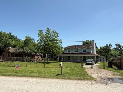 Vacant Land For Sale - 4308 Banner Drive<br/> Harris County, Houston, TX 77013