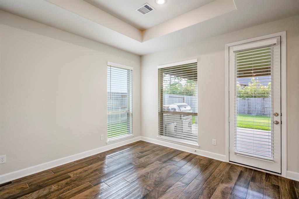 1009 Groveton Ridge Lane, Pinehurst, Texas image 21