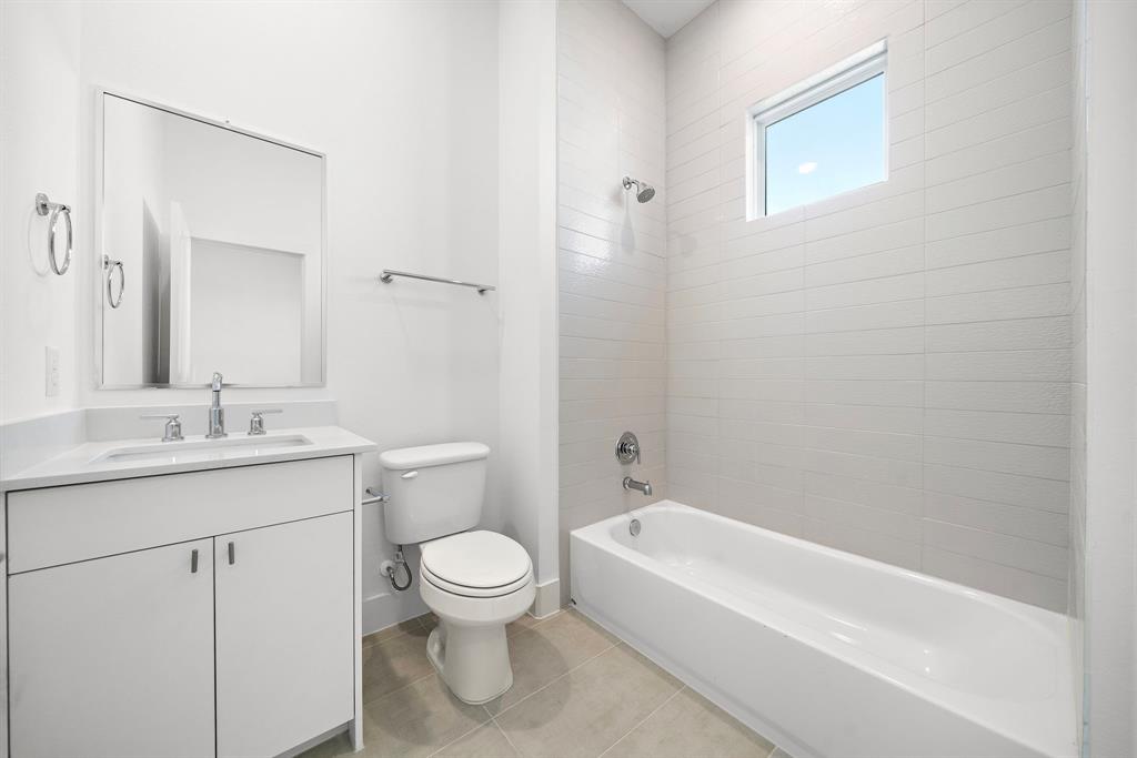 11118 Savannah Woods Lane, Houston, Texas image 21