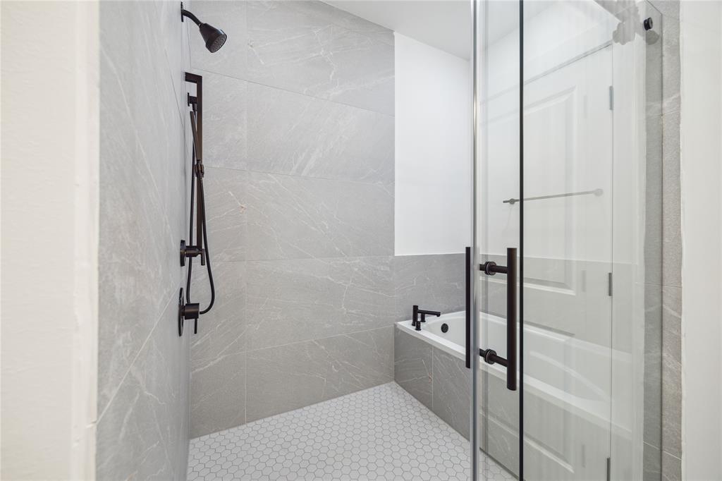 11118 Savannah Woods Lane, Houston, Texas image 28