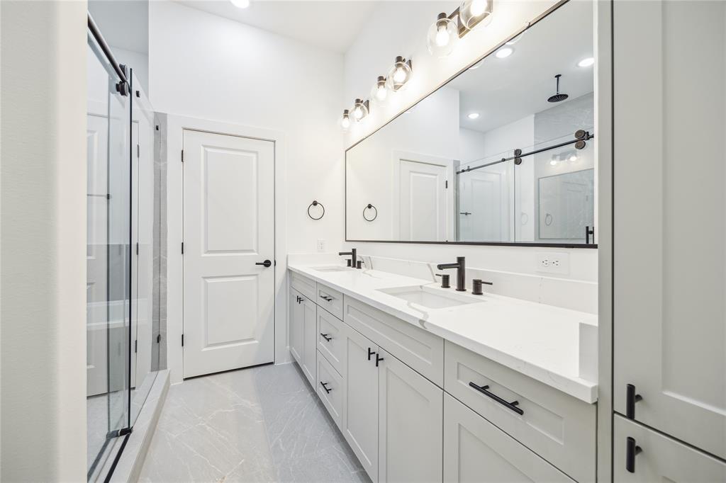 11118 Savannah Woods Lane, Houston, Texas image 27
