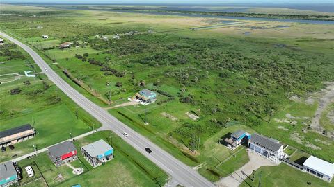 70.43 acres Hwy 87 Gilchrist TX 77617