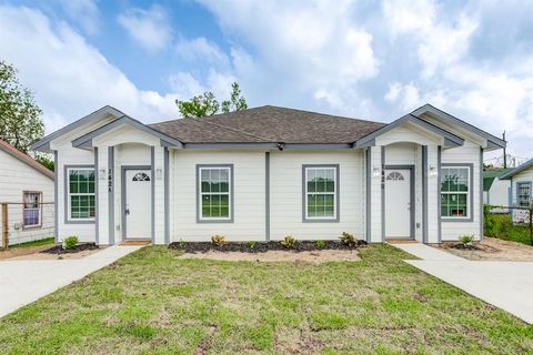 142 Calloway Street Houston TX 77029
