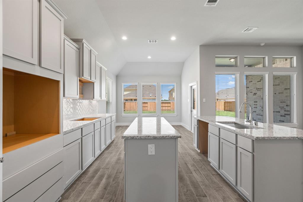 19615 Isola Breeze Drive Dr, Hockley, Texas image 11