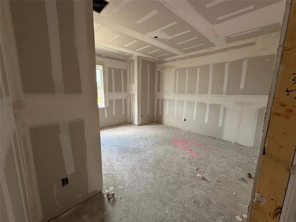 121 Knight Bayou Drive, Dayton, Texas image 5