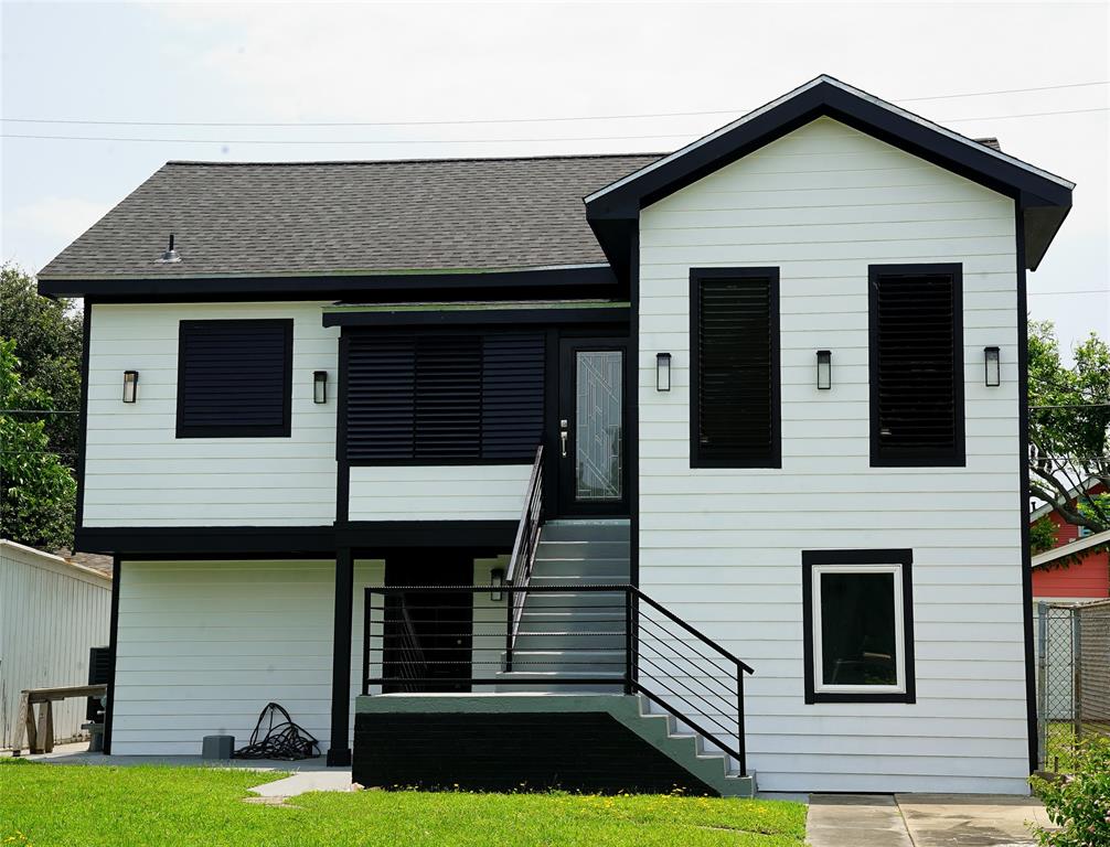 3411 Avenue R, Galveston, Texas image 1