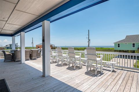 A home in Crystal Beach