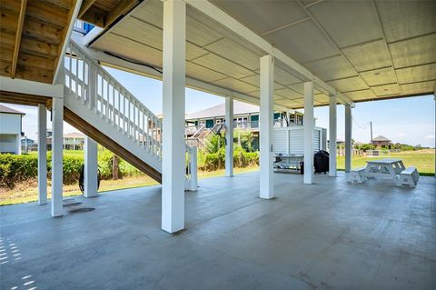 A home in Crystal Beach