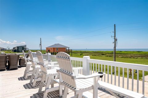 A home in Crystal Beach