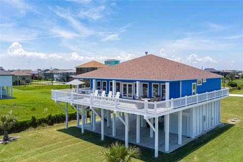 A home in Crystal Beach