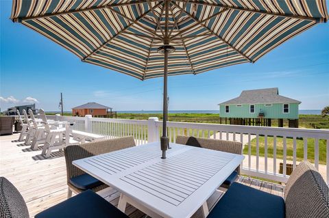 A home in Crystal Beach