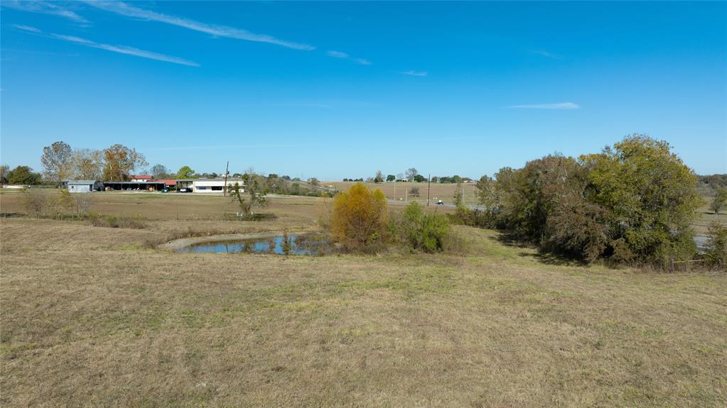 00 Tx 90, Anderson, Texas image 20