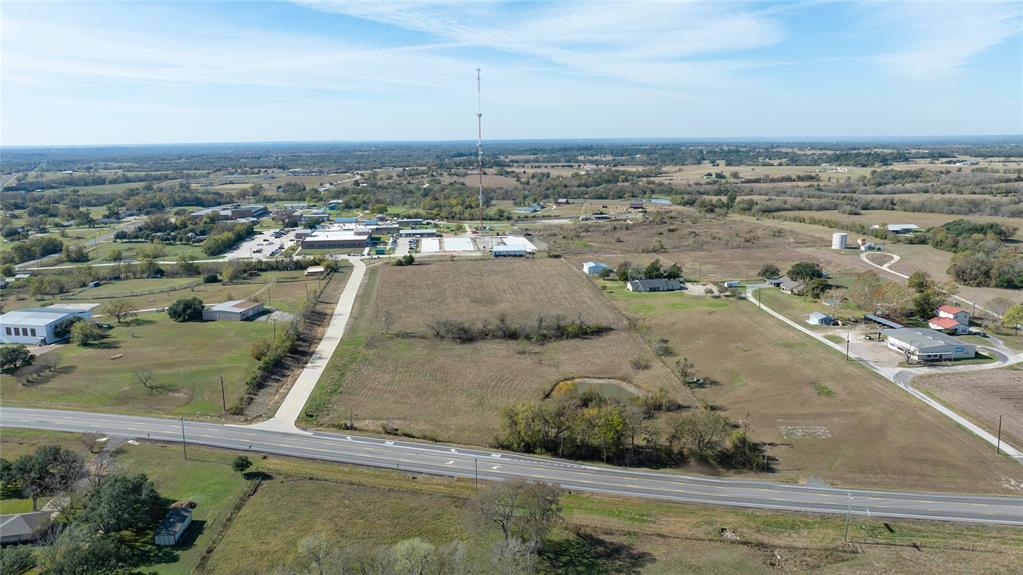 00 Tx 90, Anderson, Texas image 4