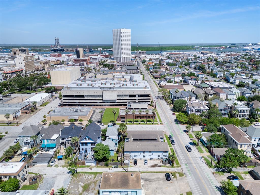 1911 Sealy Street, Galveston, Texas image 45