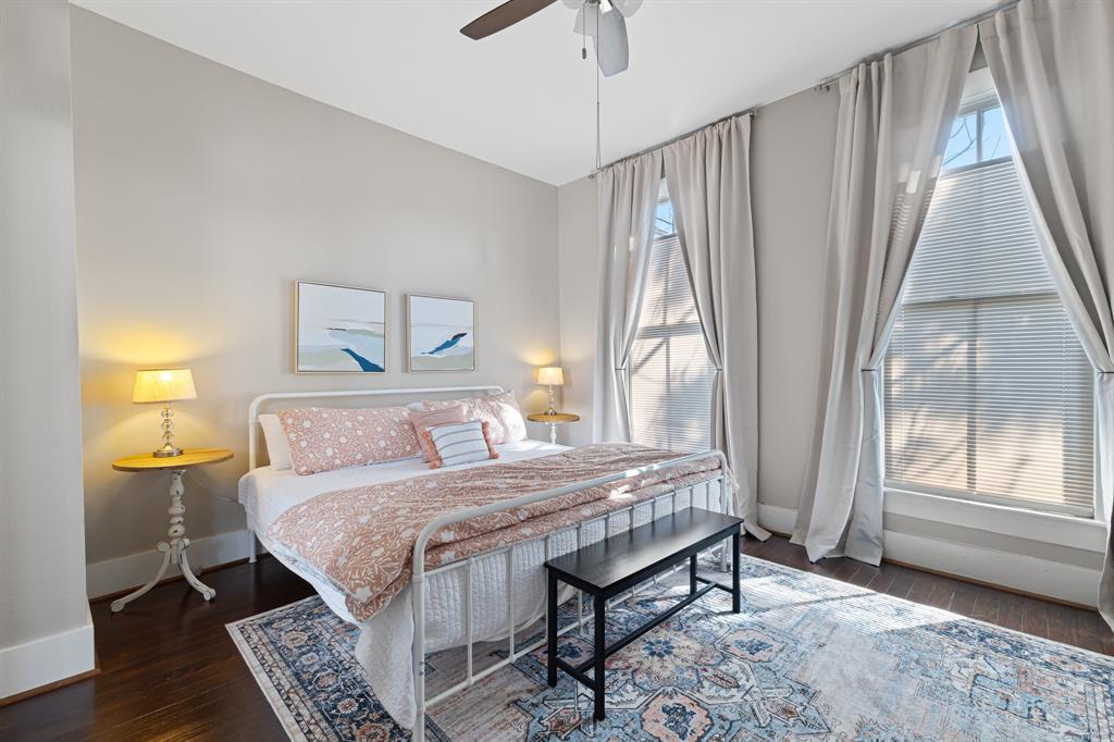 1911 Sealy Street, Galveston, Texas image 34