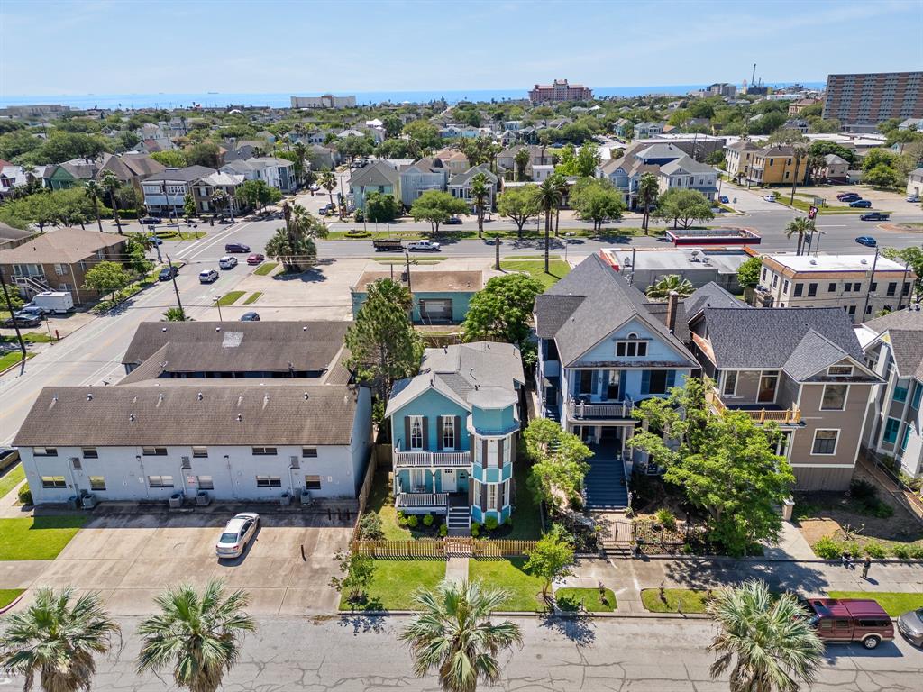 1911 Sealy Street, Galveston, Texas image 49