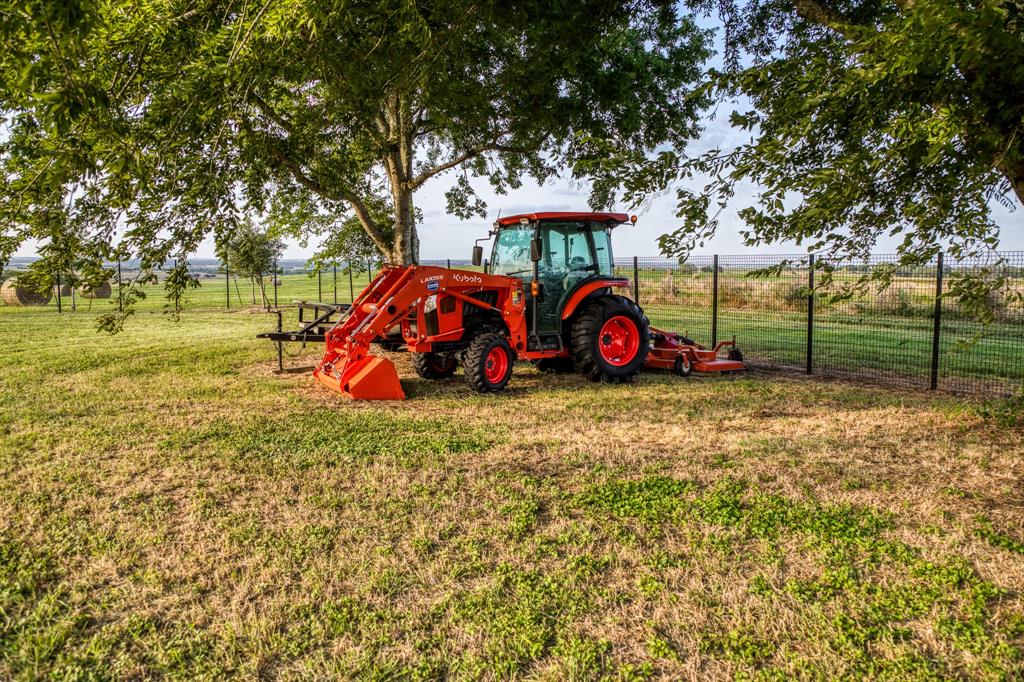 3575 County Road 271, Moulton, Texas image 14