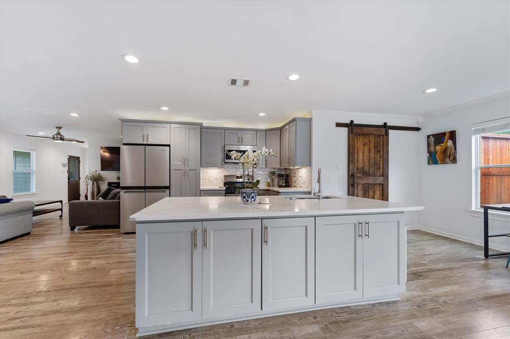 3003 Randall Street, Houston, Texas image 16