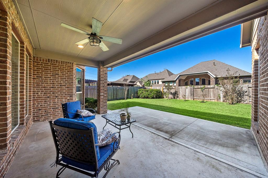 3428 Golden Cypress Lane, Pearland, Texas image 39