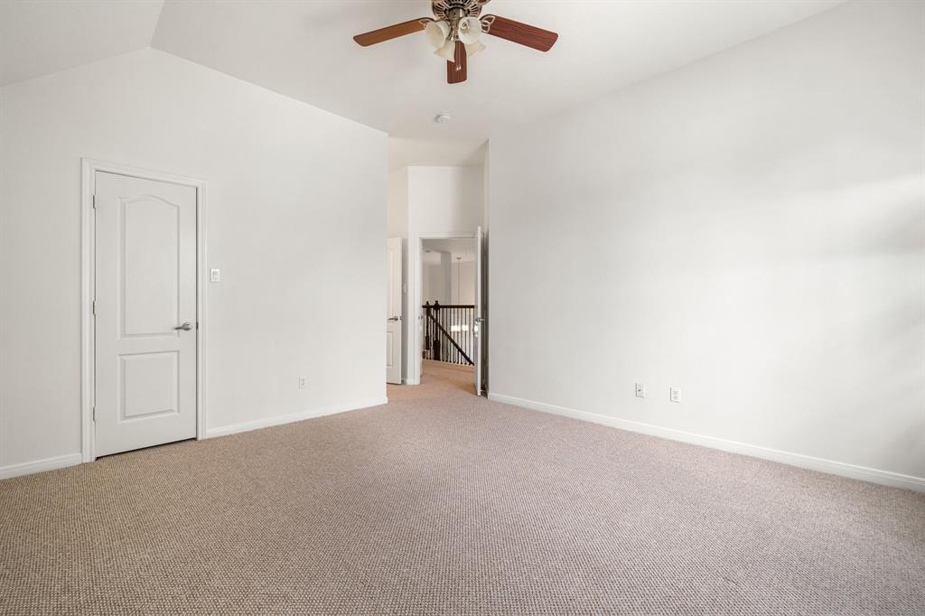 2107 Pearl Bay Court, Pearland, Texas image 30