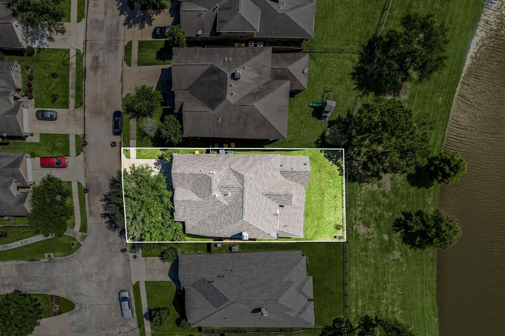 2107 Pearl Bay Court, Pearland, Texas image 42