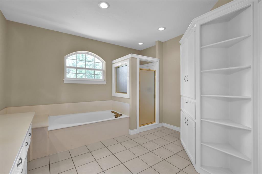 15836 Malibu, Willis, Texas image 36