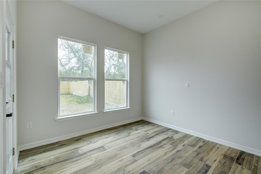 505 James Street, Clute, Texas image 19