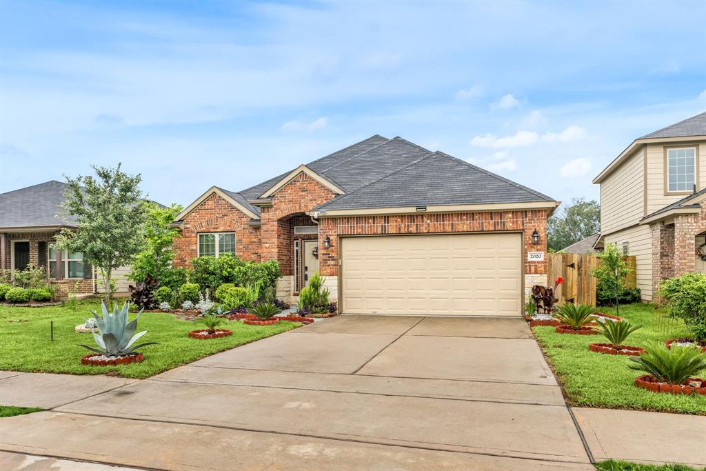 2020 Cedar Tree Court, Conroe, Texas image 2