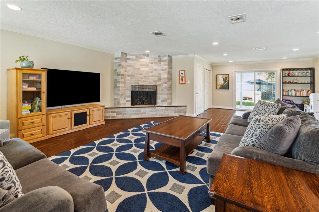 Houston, Texas 77092, United States, 3 Bedrooms Bedrooms, ,2 BathroomsBathrooms,Residential,Pending,79185