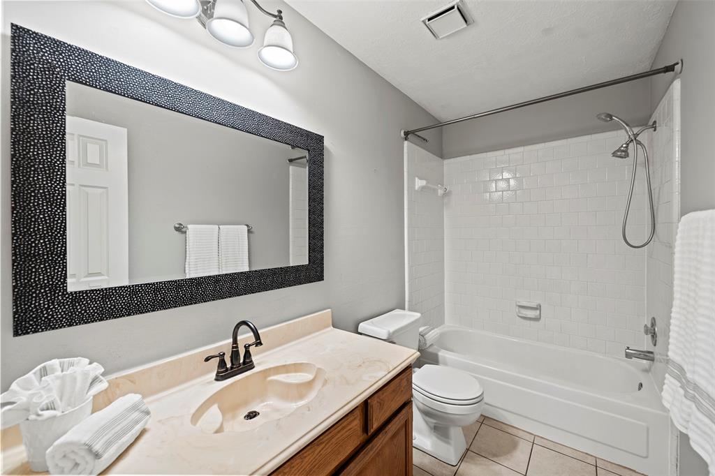 10255 Crooks Way Court, Houston, Texas image 23