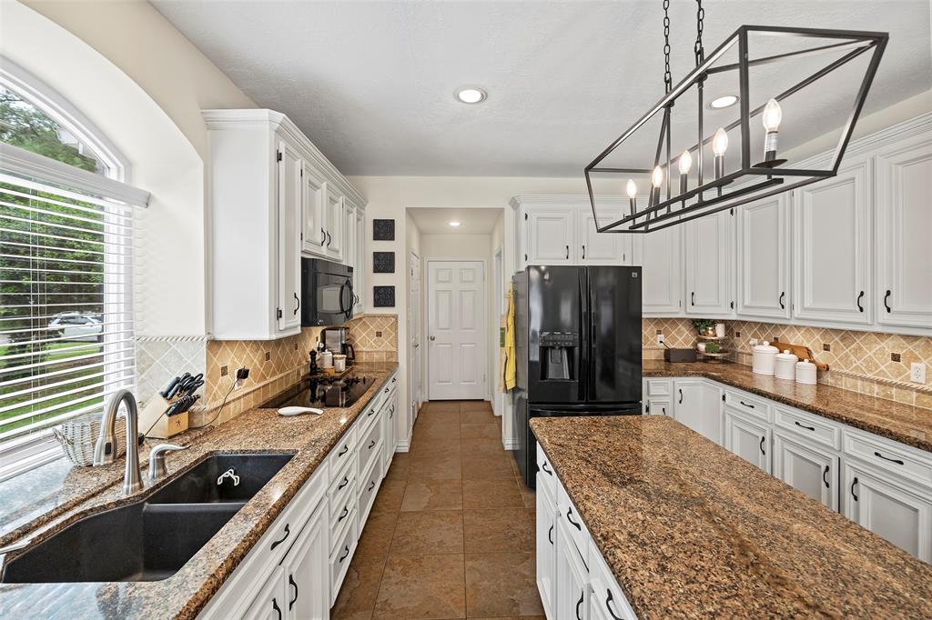 16630 Avenfield Road, Tomball, Texas image 23