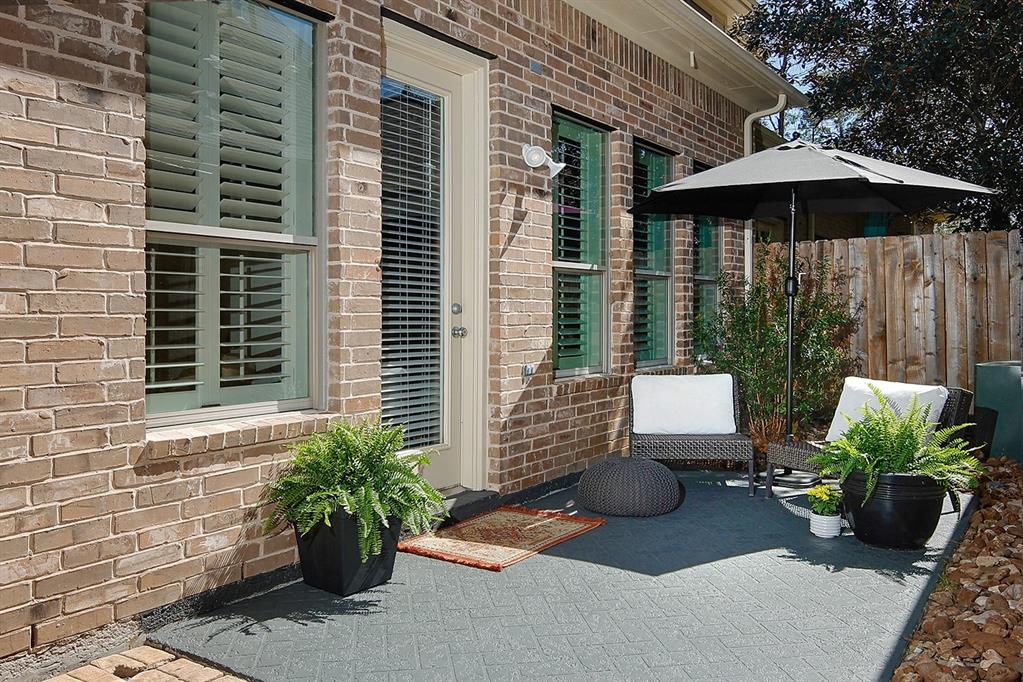 7 Heathcote Court, The Woodlands, Texas image 29